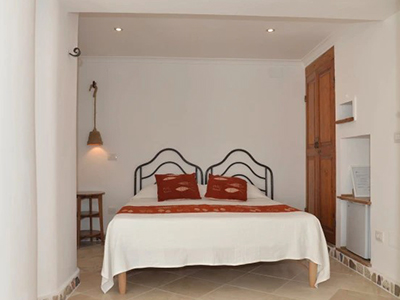 Piccolo Hotel Luisa - camere, ristorante e barche a Ponza Porto
